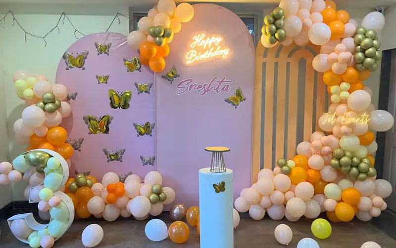 Best Balloon Decoration Services In Delhi 