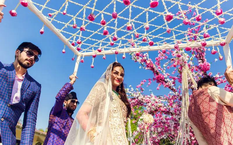 Best Bridal Entry Services In Delhi 